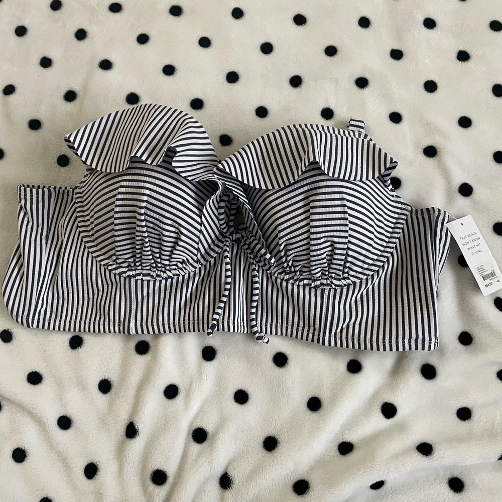 NWT lane Bryant Navy and White Bikini Top